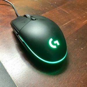 Logitech g203 gaming mouse
